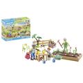 PLAYMOBIL Country 71443 Idyllischer Gemüsegarten bei den Großeltern, inklusive Blumenbeet, Gießkanne und Gartenwerkzeug, nachhaltiges Spielzeug für Kinder ab 4 Jahren