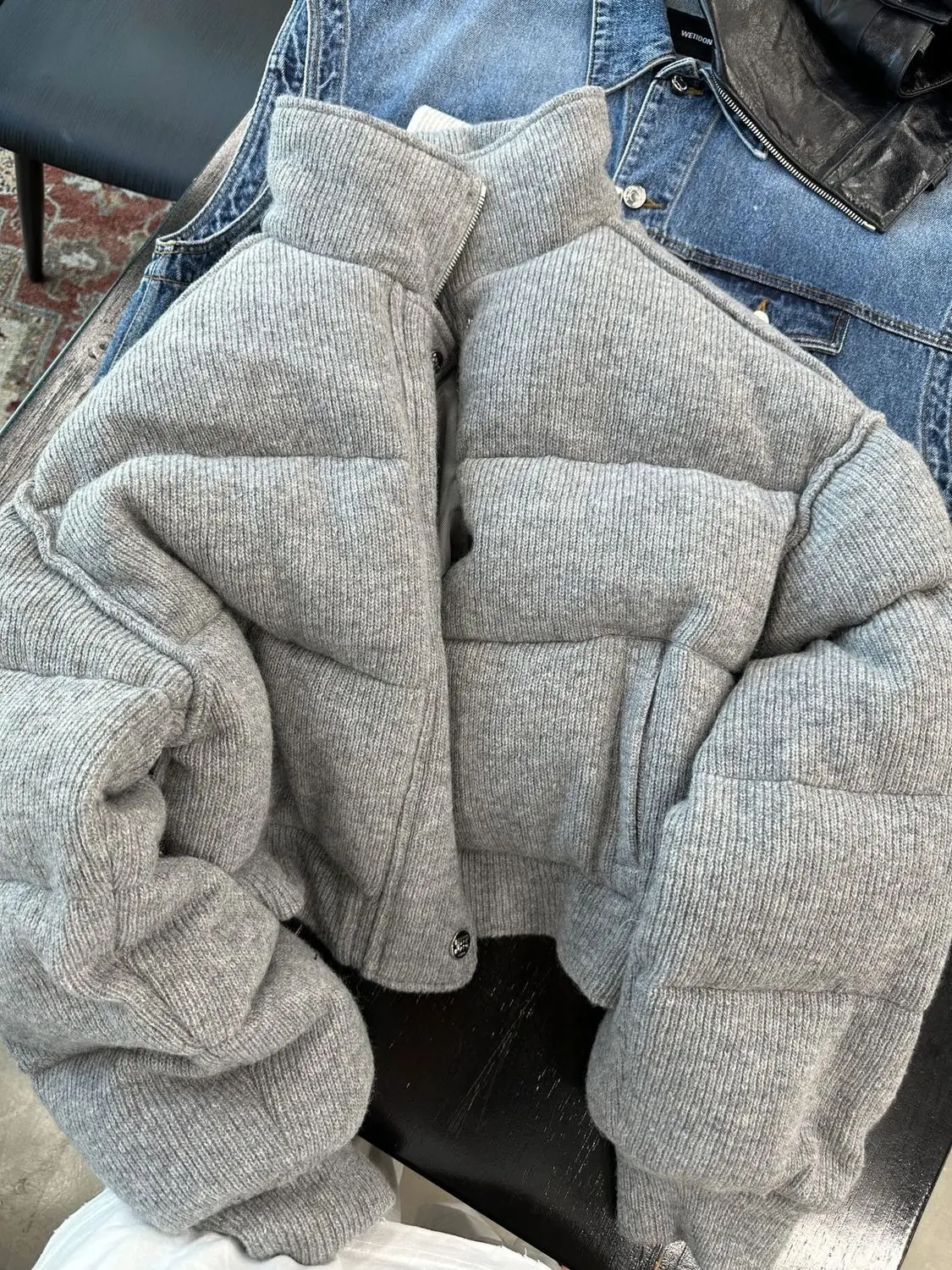 Koreanischen Stil High-end-Kurze Grau Baumwolle Parkas Lose Warme Verdickt Stehkragen Outwear 2023 Neue Winter Mantel frauen