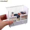 1:12 Dollhouse Mini letto singolo/matrimoniale mobili per camera da letto per la casa giocattolo