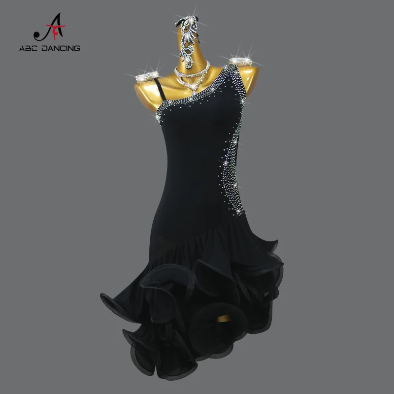 Tuta da ballo latino Line Wear top donna abbigliamento femminile abito da competizione gonne da sala da ballo Samba Practice Ladies Prom Costume Gonna a osso di pesce Nuovi prodotti e serie