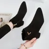 Mode Frauen Stiefel Casual Leder Niedrigen High Heels Frühling Schuhe Frau Spitz Gummi Stiefeletten Schwarz Rot Zapatos Mujer785