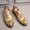 2022 neue Mode Herren Pailletten Quaste Schuhe Handgemachte Retro Komfortable Weiche Nicht-slip Faulenzer Männlichen Casual Leder Schuhe 38-44