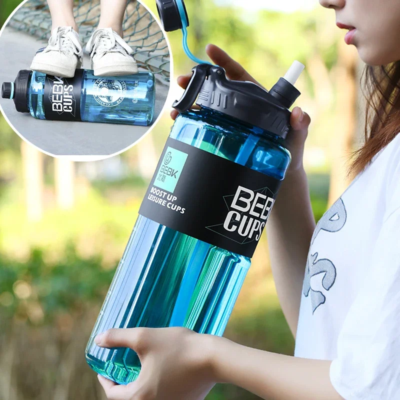 Robusto bottiglia d'acqua da palestra più grande da 2 litri 3 litri per bottiglia d'acqua sportiva con cannuccia Scuola Bottiglia d'acqua senza BPA Bottiglie per bevande Bollitore da viaggio
