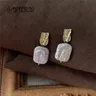 Barock Süßwasser Perle Holprigen Gold Folie Stud Ohrringe für Frauen Temperament Retro Kupfer