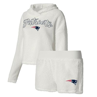 Damen-Schlafset „Concepts Sport“ mit flauschigem Pullover, Sweatshirt und Shorts in Weiß der New England Patriots Image