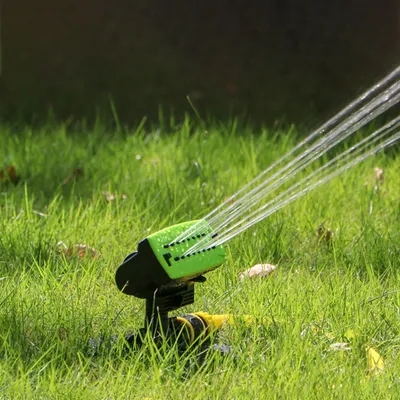 Garden Sprinkler Large Coverage Lawn Sprinkler Irrigation System Outdoor Garden Patio Courtyard Water Sprayer Gardening Watering