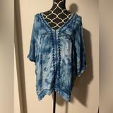 Free People Tops | Euc Free People Blue And White Tie Dye Boho Embroidered V Neck Blouse Size M | Color: Blue/White | Size: M