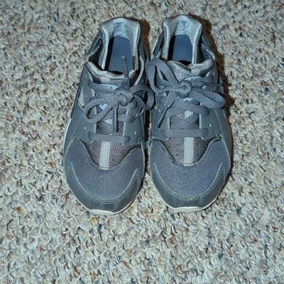 Nike Shoes | Kids 11c Nike Tennis Shoes | Color: Gray | Size: 11b