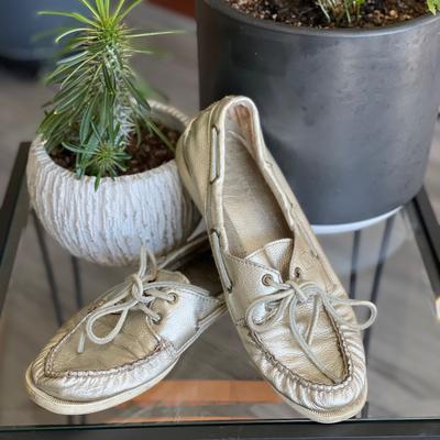 J. Crew Shoes | J Crew Metallic Gold Sperry Topsider Shoe | Color: Gold | Size: 9