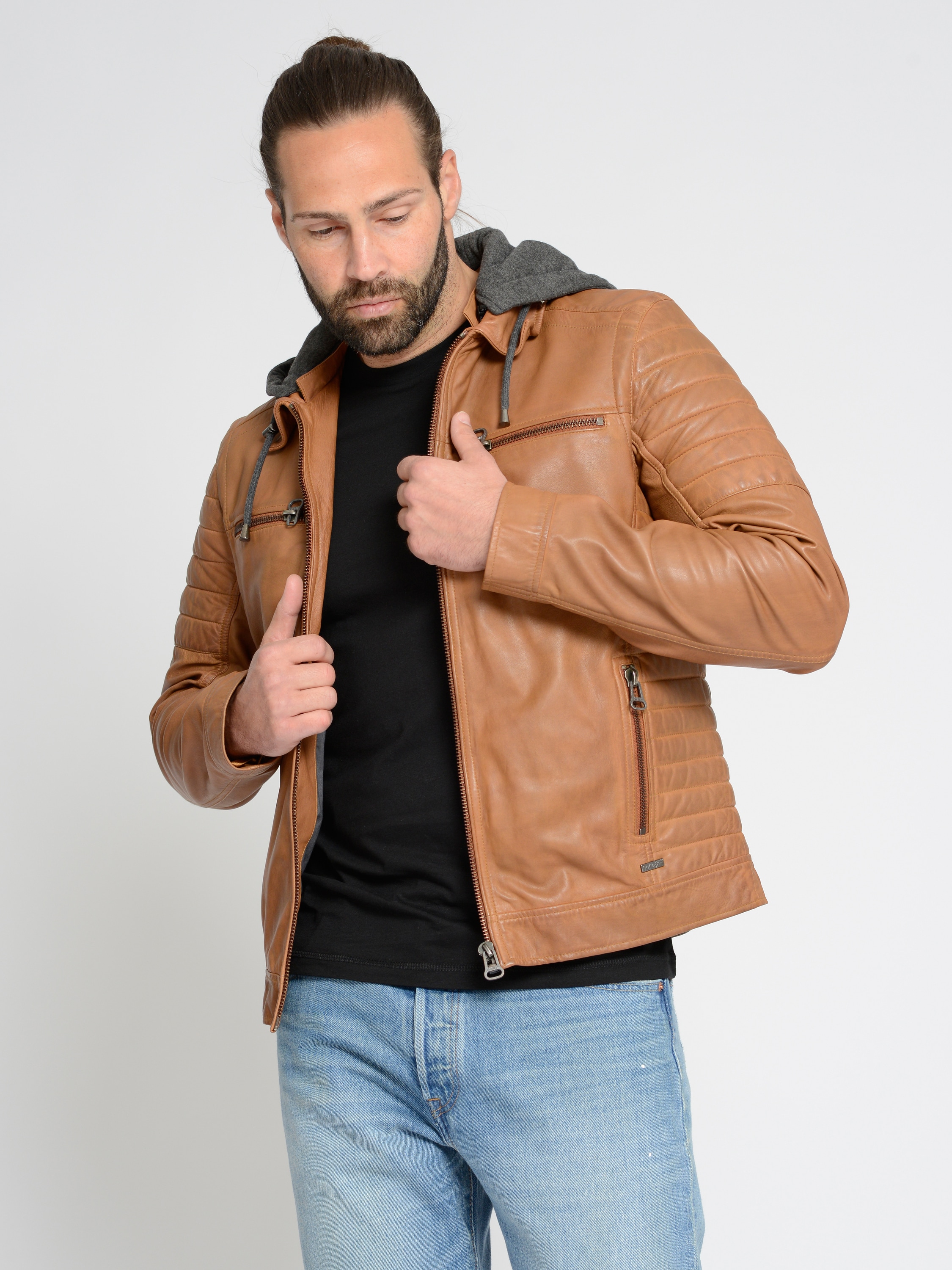 Bikerjacke MAZE "42021310", Herren, Gr. M, braun (cognac), Obermaterial: 100% Lammleder; Futter: 100% Baumwolle; Ärmelfutter: 100% Polyester; Kapuze: 52% Baumwolle; 48% Polyester, Jacken