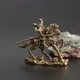 Messing chinesischen Gott des Reichtums Reiten Pferd Guan Gong Statue Wohn accessoires Kupfer Büro