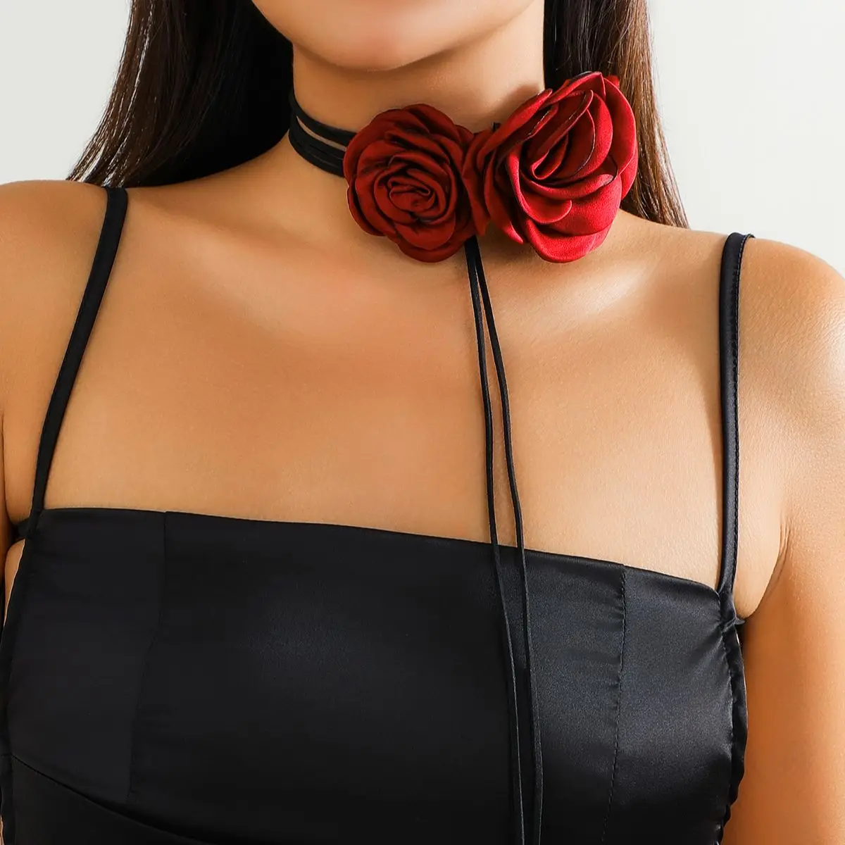 PuRui Neue Zwei Große Rose Blumen Charm Halskette für Frauen Schmuck Auf Den Hals Schwarz/Rot Weiß Seil Halsband elegante Damen Geschenke