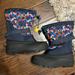 Columbia Shoes | Columbia |Unisex - Powderbug Ii Printed Insulated Snow Boot | Youth Size : 5 | Color: Black/Blue | Size: 5b