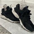 Nike Shoes | New W/Box Nike Air Huarache | Color: Black/White | Size: 8.5