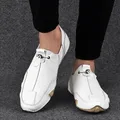 2023 Sneakers da uomo Casual Slip On mocassini Outdoor Light Flats autunno scarpe in pelle comode