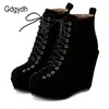 Gdgydh Lace Up Plattform Frauen Stiefeletten Kurze Winter Schuhe Wildleder Keil Heels Schwarz Punk