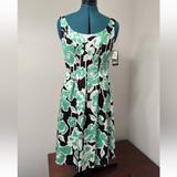 Nine West Dresses | Nine West Women’s Black White Green Floral Stretch Lined Sleeveless Dress Size 4 | Color: Green/White | Size: 4