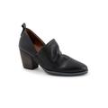 Women's Kesia Pump by Bueno in Black (Size 39 M)