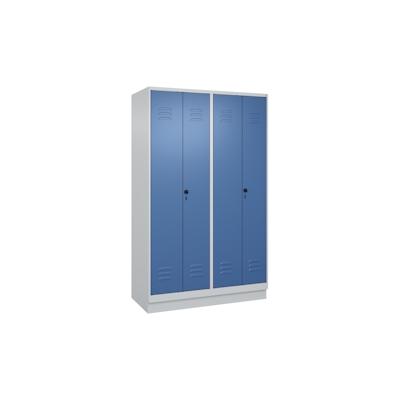 C+P Doppel-Spind Classic PLUS, Sockel, 4 Abteile, HxBxT 195x120x50cm, Sicherheitsdrehriegel, Hellgrau/Fernblau von PROREGAL Image