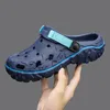 2023 sommer Männer Sandalen Licht EVA männer Casual Schuhe Loch Schuhe Clogs Liebhaber Hause Garten Im Freien Für Männliche Strand flache Hausschuhe 45