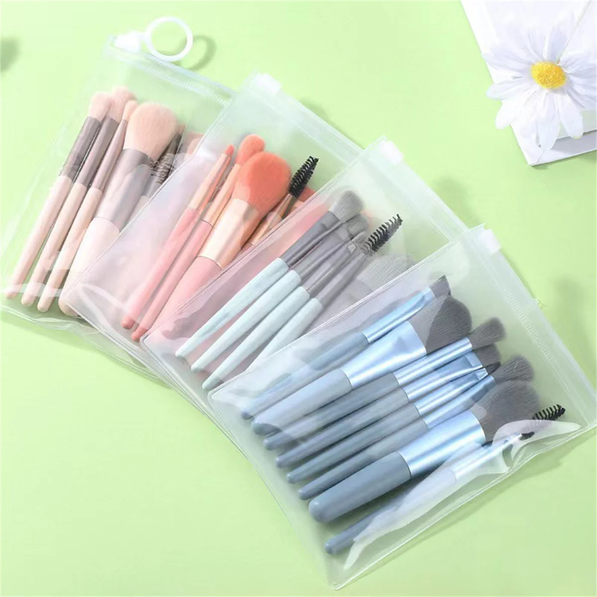 8 pezzi set di pennelli per trucco morbidi e soffici per cosmetici fondotinta fard in polvere ombretto Kabuki miscelazione pennello per trucco strumento di bellezza