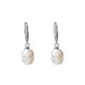 925 Sterling Silver Hand-carved Natural Pearl Skull Earrings Skull Pearl Drop Hoop Earrings, 14k Gold Zircon Pearl Earring Hypoallergenic Zirconia Pearls Dangling Drop Earrings (Silver)