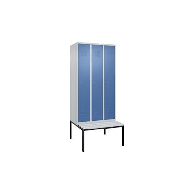 C+P Spind Classic PLUS, Kunststoff untergebaute Sitzbank, 3 Abteile, HxBxT 212x90x82cm, Zylinderschloss, Hellgrau/Fernblau von PROREGAL Image