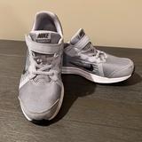 Nike Shoes | Nike Star Runner Tennis Shoes, Girls, Euc, Size 3 | Color: Gray | Size: 3bb