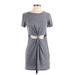 Honey Punch Casual Dress - Shift Crew Neck Short sleeves: Gray Marled Dresses - Women's Size Small