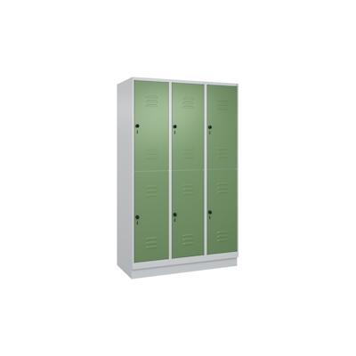 C+P Spind Classic PLUS, Sockel, 6 Abteile, HxBxT 195x120x50cm, Sicherheitsdrehriegel, Hellgrau/Resedagrün von PROREGAL Image