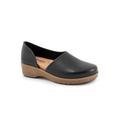 Wide Width Women's Addie Casual Flat by SoftWalk in Black (Size 9 W)