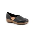 Women's Addie Casual Flat by SoftWalk in Black (Size 9 M)