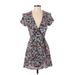 Topshop Casual Dress - A-Line Plunge Short sleeves: Black Floral Dresses - Women's Size 4