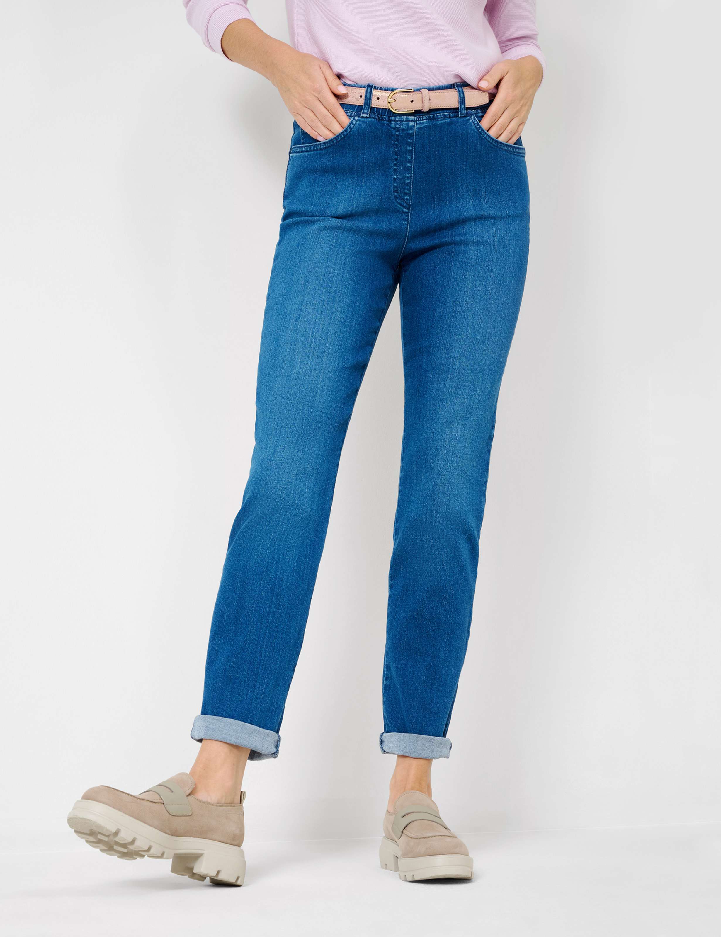 Bequeme Jeans RAPHAELA BY BRAX "Style LAVINA JOY", Damen, Gr. 48K24, Kurzgrößen, grau (stein), Denim/Jeans, 82% Baumwolle, 12% Lyocell, 5% Elastomultiester, 1% Elasthan, sehr schmal, Jeans Image