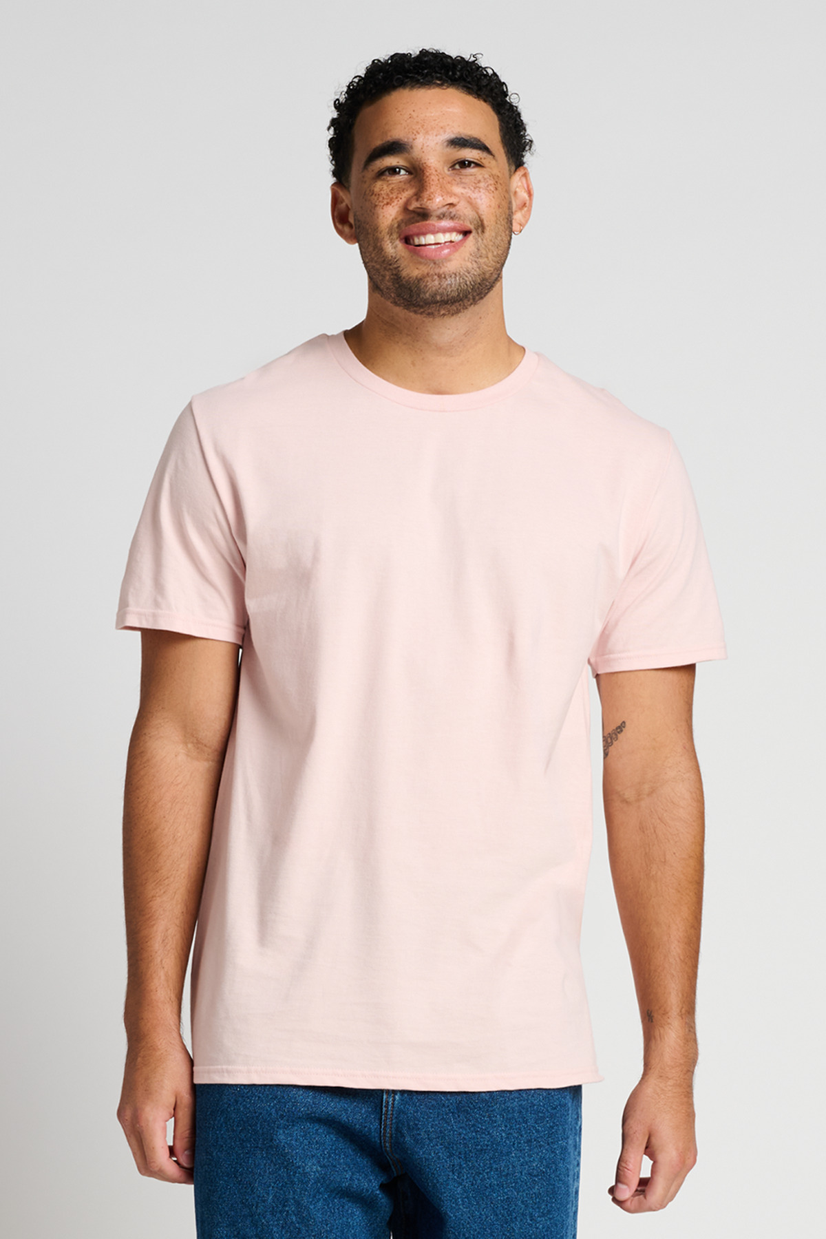 Jerzees 570MR Premium T-Shirt in Blush Pink size Small
