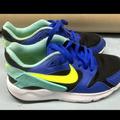 Nike Shoes | Nike Ld Victory Kids 3.5y Unisex Kobalt Blue /Yellow Swoop Gs Lace Up Shoes | Color: Blue/Yellow | Size: 3.5y