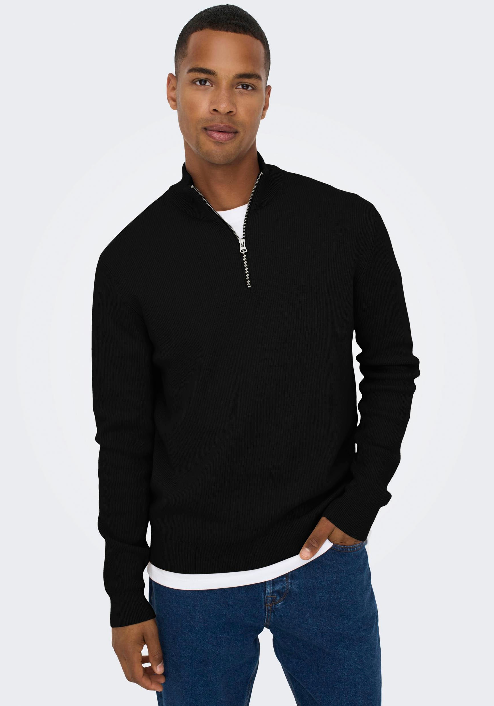 Strickpullover ONLY & SONS "OS Knit", Herren, Gr. S, schwarz, Strick, Obermaterial: 88% Baumwolle, 12% Nylon, unifarben, normal normal, hoch geschlossener Ausschnitt, gerader Abschluss, Pullover Image