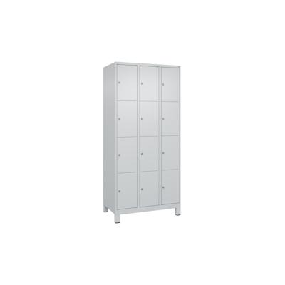 C+P Schließfachschrank Classic PLUS, Füße, 3 Abteile, 1950x900x500mm, 7035/7035