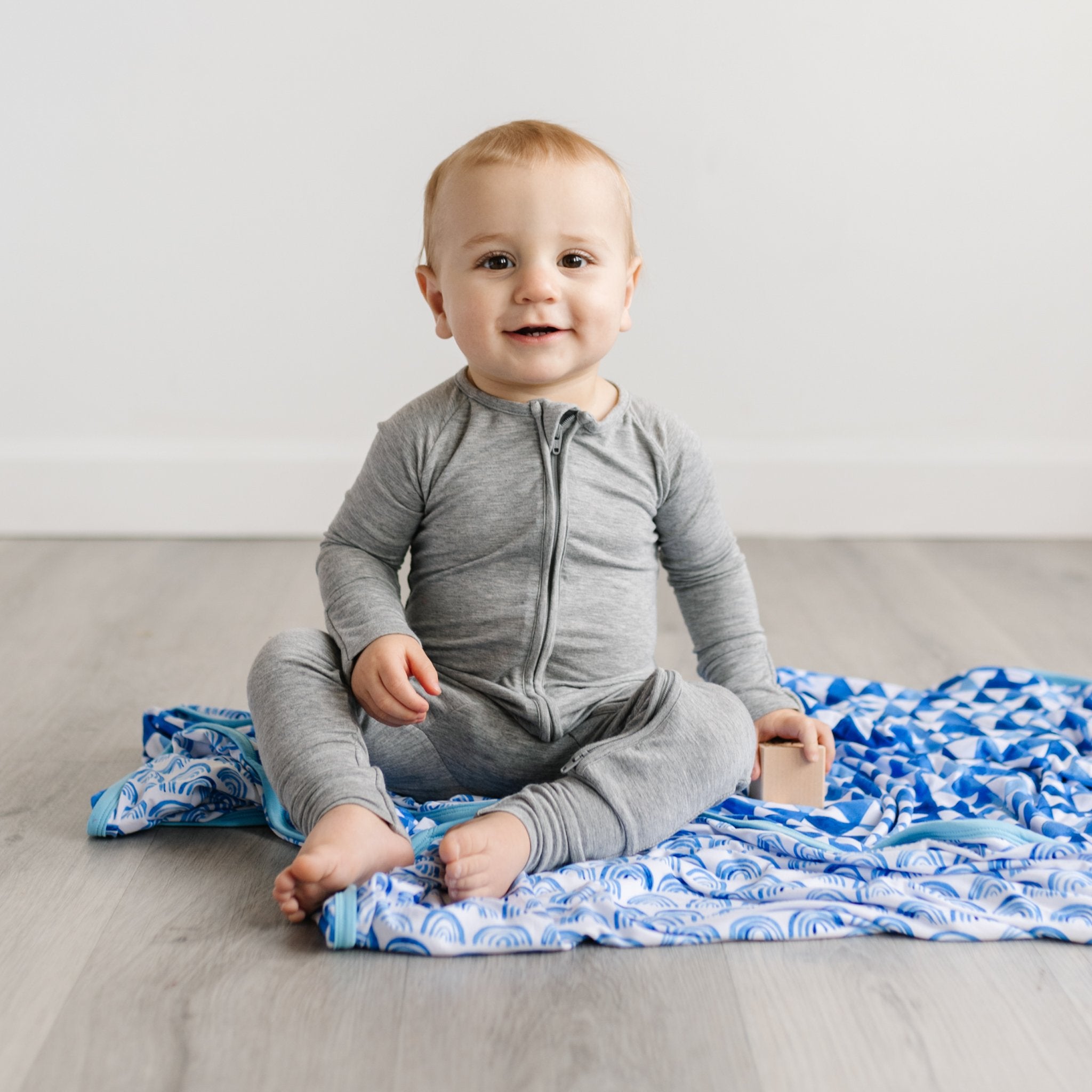 Heather Gray Zippy - Newborn