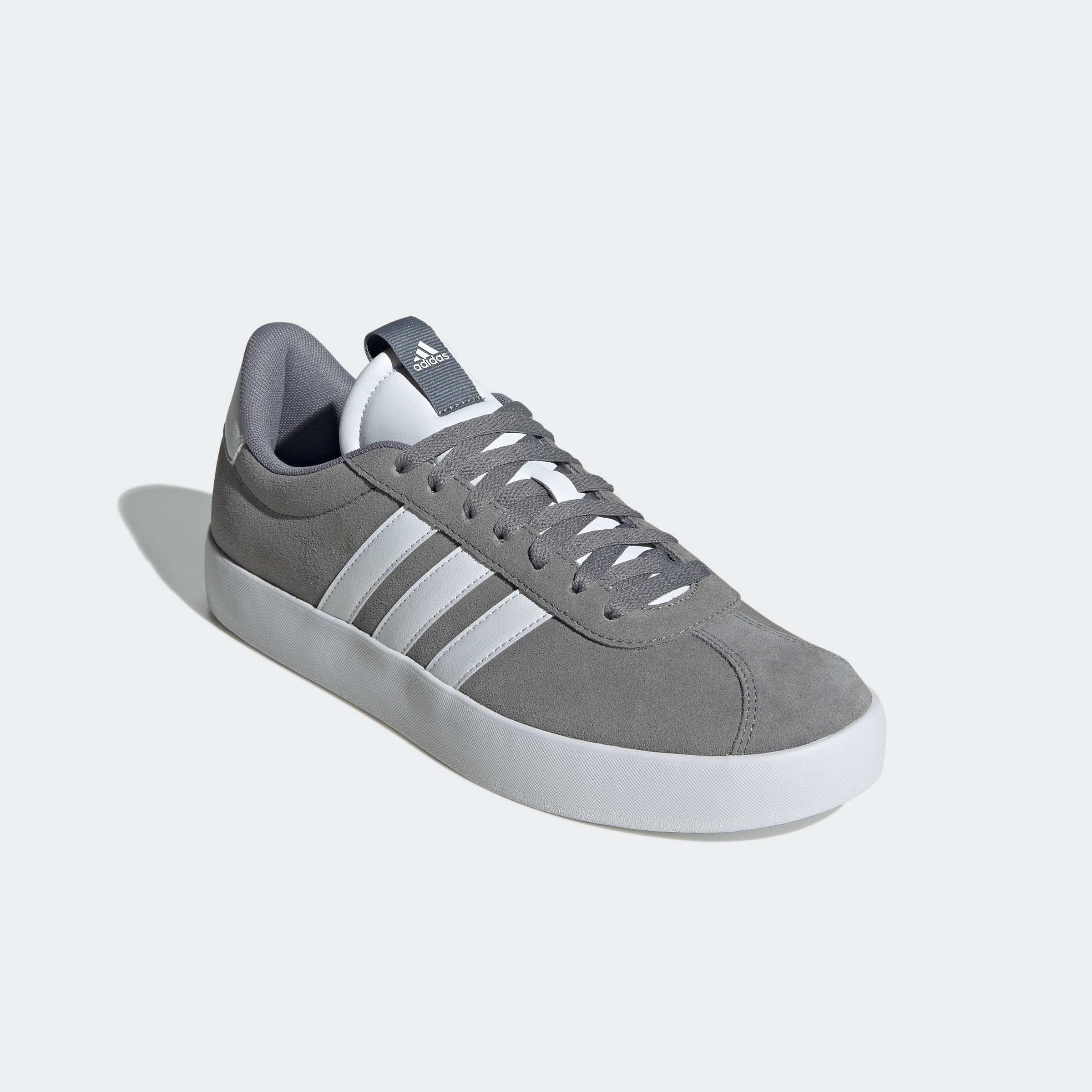 Sneaker ADIDAS SPORTSWEAR "VL COURT 3.0", Herren, Gr. 48, grau (grau three, cloud weiß, cloud weiß), Leder, Synthetik, Schuhe Sneaker, inspiriert vom Design des adidas samba
