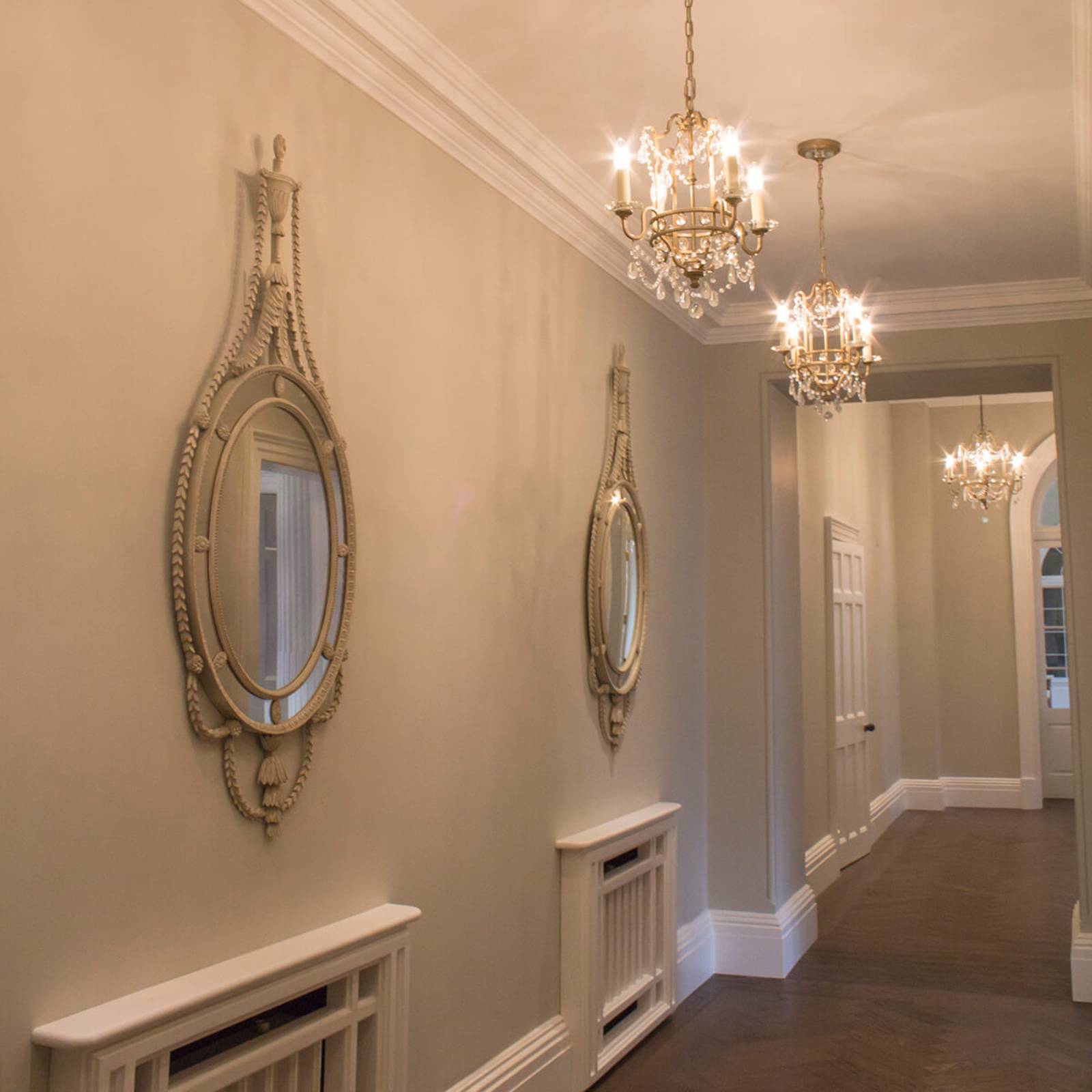 FEISS Üppig verzierter Kronleuchter Gianna Gianna, dimmbar, alu / grau / zink, für Wohn- / Esszimmer, Glas, Design, Kronleuchter