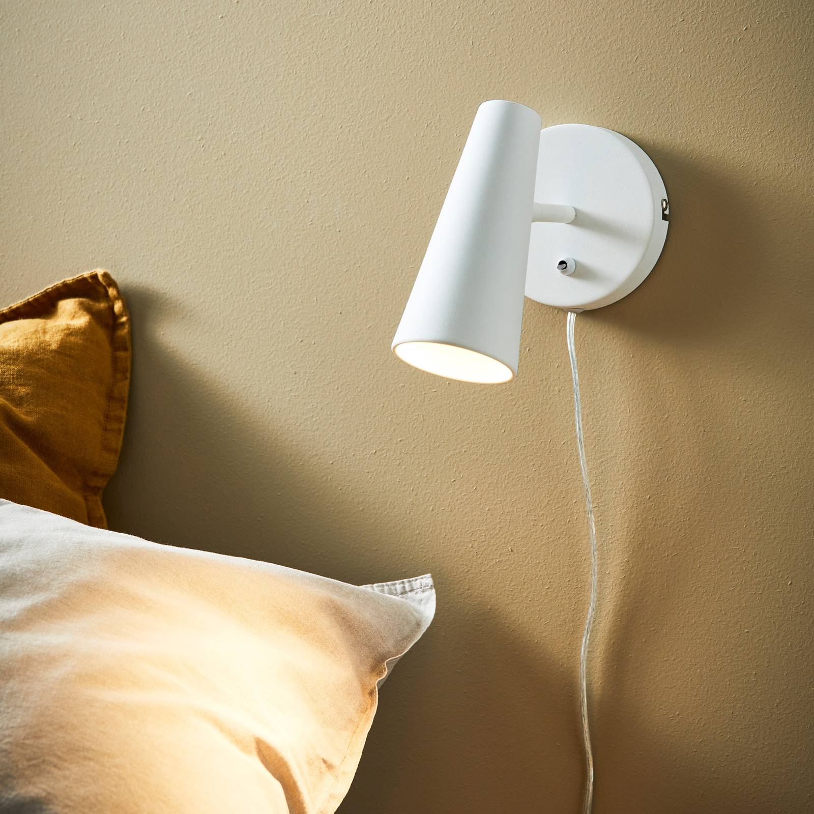 Markslöjd Wandlampe Crest, dimmbar, weiß / opal, für Wohn- / Esszimmer, Metall, Modern, Wandleuchte, Wandlampe Innen