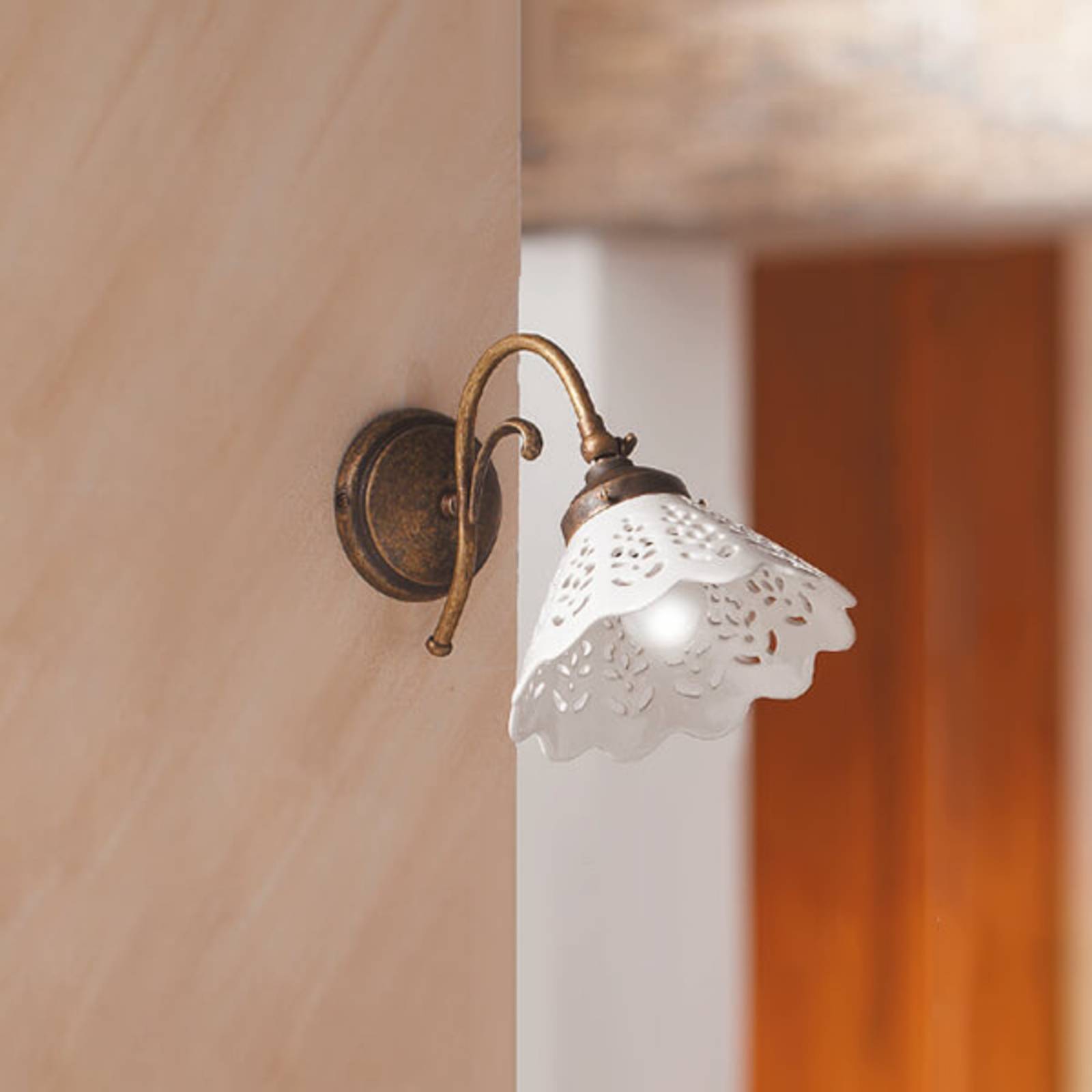 Ceramiche Wandlampe Semino, dimmbar, bronze / altmessing, für Wohn- / Esszimmer, Keramik, Landhaus / Rustikal, Wandleuchte, Wandlampe Innen