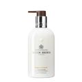 Molton Brown - Hand Care Flora Luminare Hand Lotion Handcreme 300 ml Damen