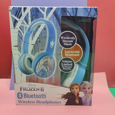 Disney Portable Audio & Video | Disney Bluetooth Wireless Headphones Frozen Ii Youth Headphones | Color: Blue | Size: Os