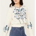 Free People Tops | Cute Free People Long Sleeve Top. | Color: White | Size: S
