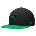 Men's Fanatics Branded Black/Kelly Green Milwaukee Brewers Lucky Snapback Hat