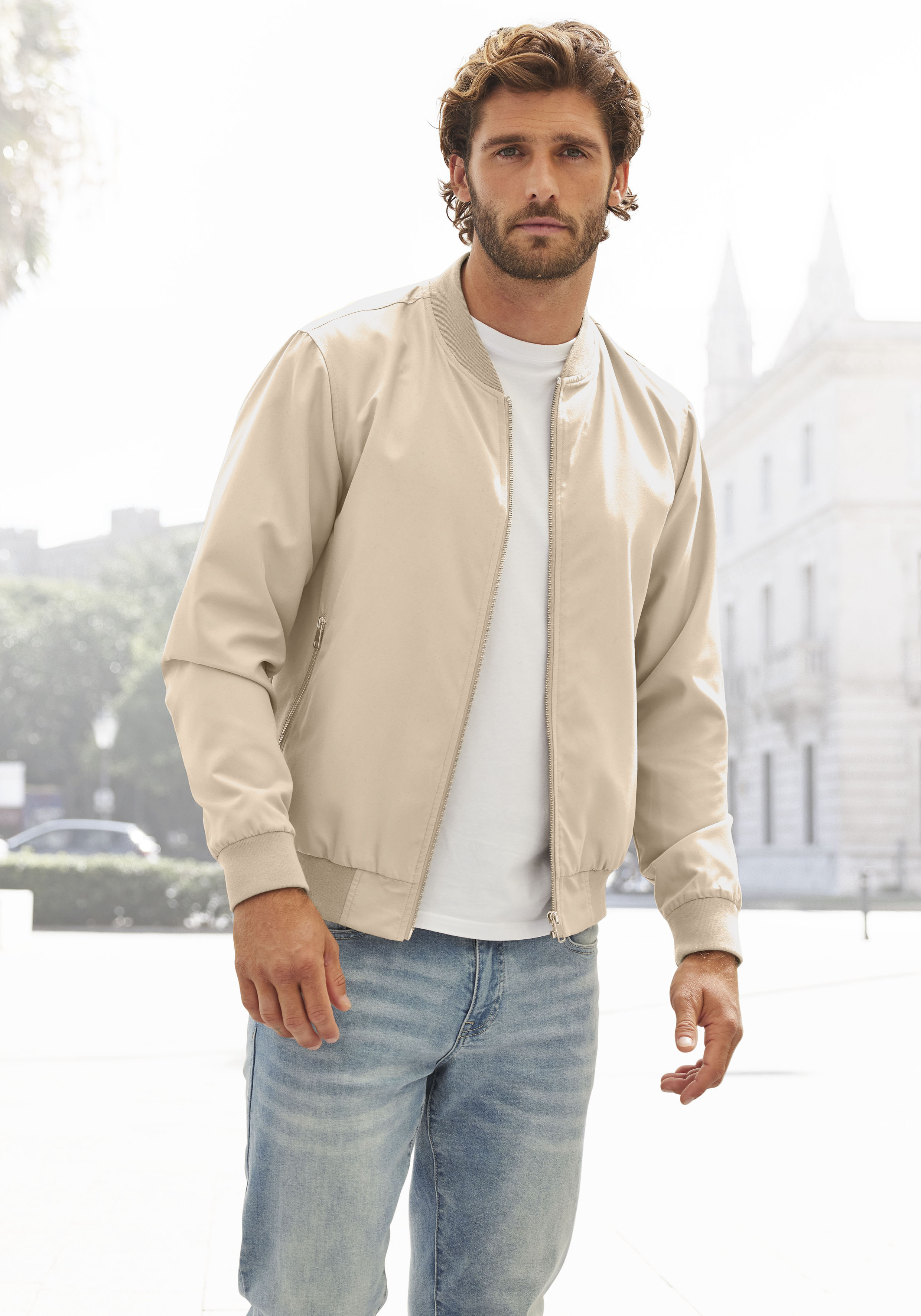 Bomberjacke JOHN DEVIN "/ Blouson mit Rippkragen", Herren, Gr. 3XL (64/66), beige, Web, Obermaterial: 100% Polyester. Futter: 100% Polyester, unifarben, regular fit hüftlang, Rundhals, 2-Naht-Ärmel Rippbündchen, Jacken Bomberjacke, Pilotenjacke /...