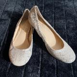 Jessica Simpson Shoes | Jessica Simpson Angelique Metallic Python Print Ballet Flats Size 8b | Color: Silver/White | Size: 8