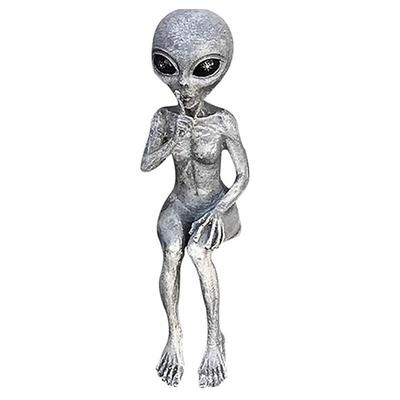 Alien Statue Resin Ornament, Outdoor Garden Statue Ornament Decoration, Add a Unique Touch to Your Home Decor